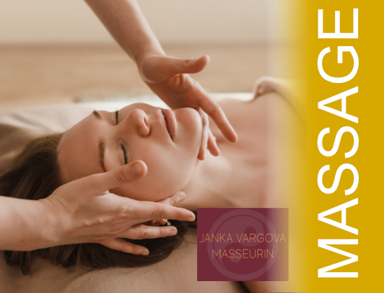 Damenkopf bei Gesichtsmassage